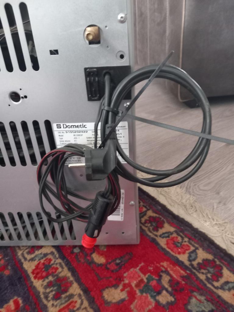 Dometic RC1200EGP Koelkast - Ideaal voor Camper/Caravan, Witgoed en Apparatuur, Koelkasten en IJskasten, Gebruikt, Minder dan 85 cm