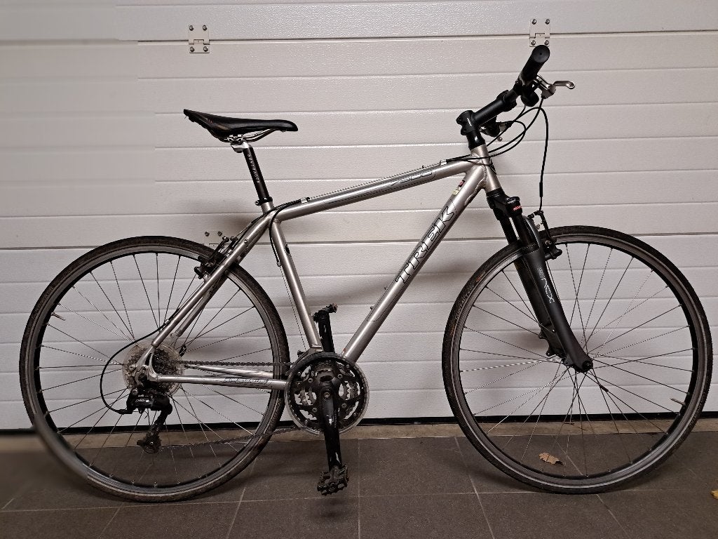 TREK 51cm Silver Crossroad Hardtail 3x8 versnellingen, Gebruikt, Hardtail, Velgrem, 49 tot 53 cm