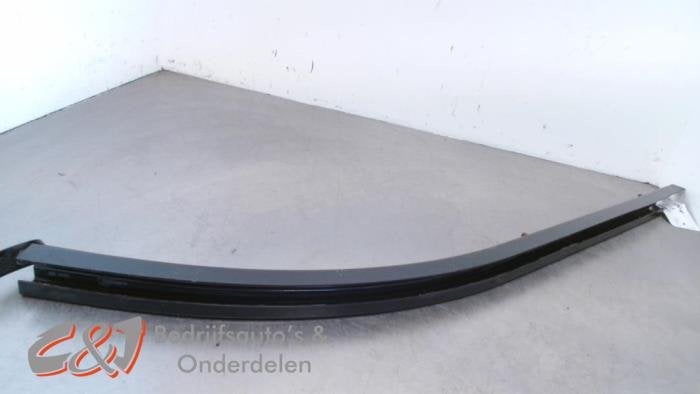 Schuifdeur Rail rechts van een Peugeot Expert, Auto-onderdelen, Gebruikt, -, -, Ophalen of Verzenden