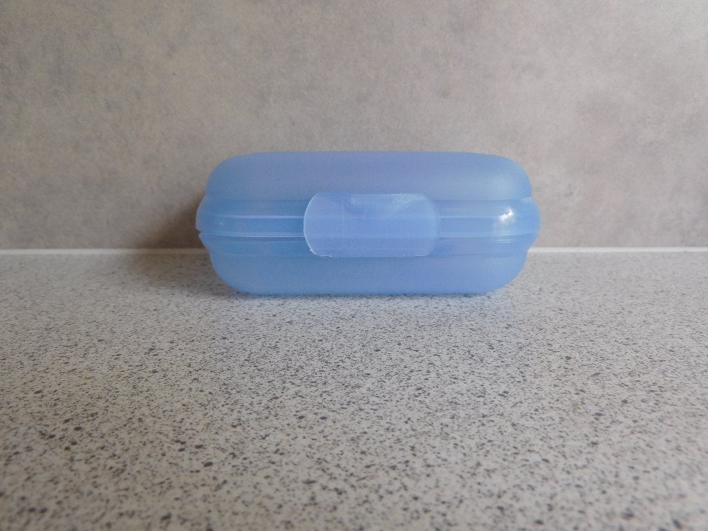 Tupperware Smartclip Monoclip 13x10x5 cm. Blauw, Bewaardoos, Blauw, Ophalen of Verzenden, Zo goed als nieuw