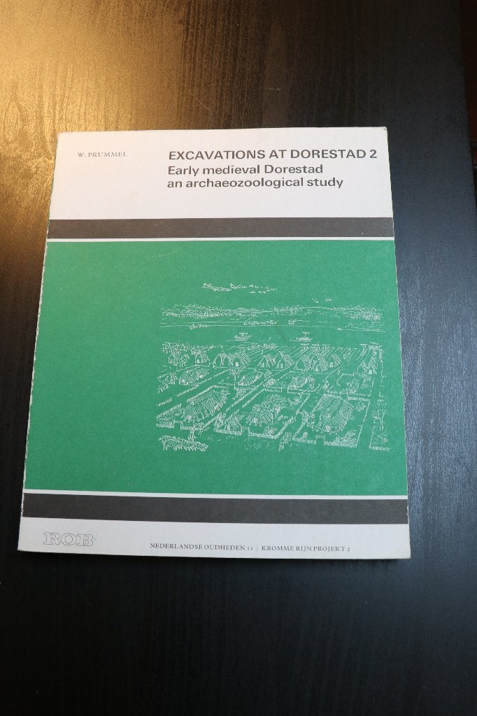 W. Prummel - Excavations at Dorestad 2, Boeken, Gelezen, 14e eeuw of eerder, Ophalen of Verzenden, Meerdere auteurs