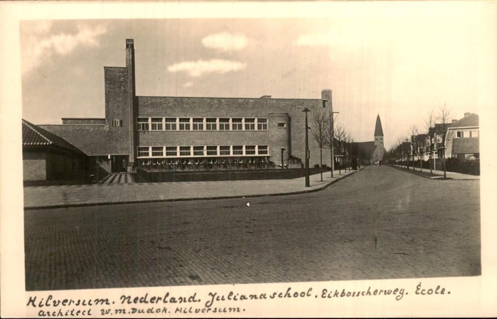 Hilversum - Julianaschool Eikbosscherweg Dudok Fotokaart, Ophalen of Verzenden, 1920 tot 1940, Ongelopen, Noord-Holland