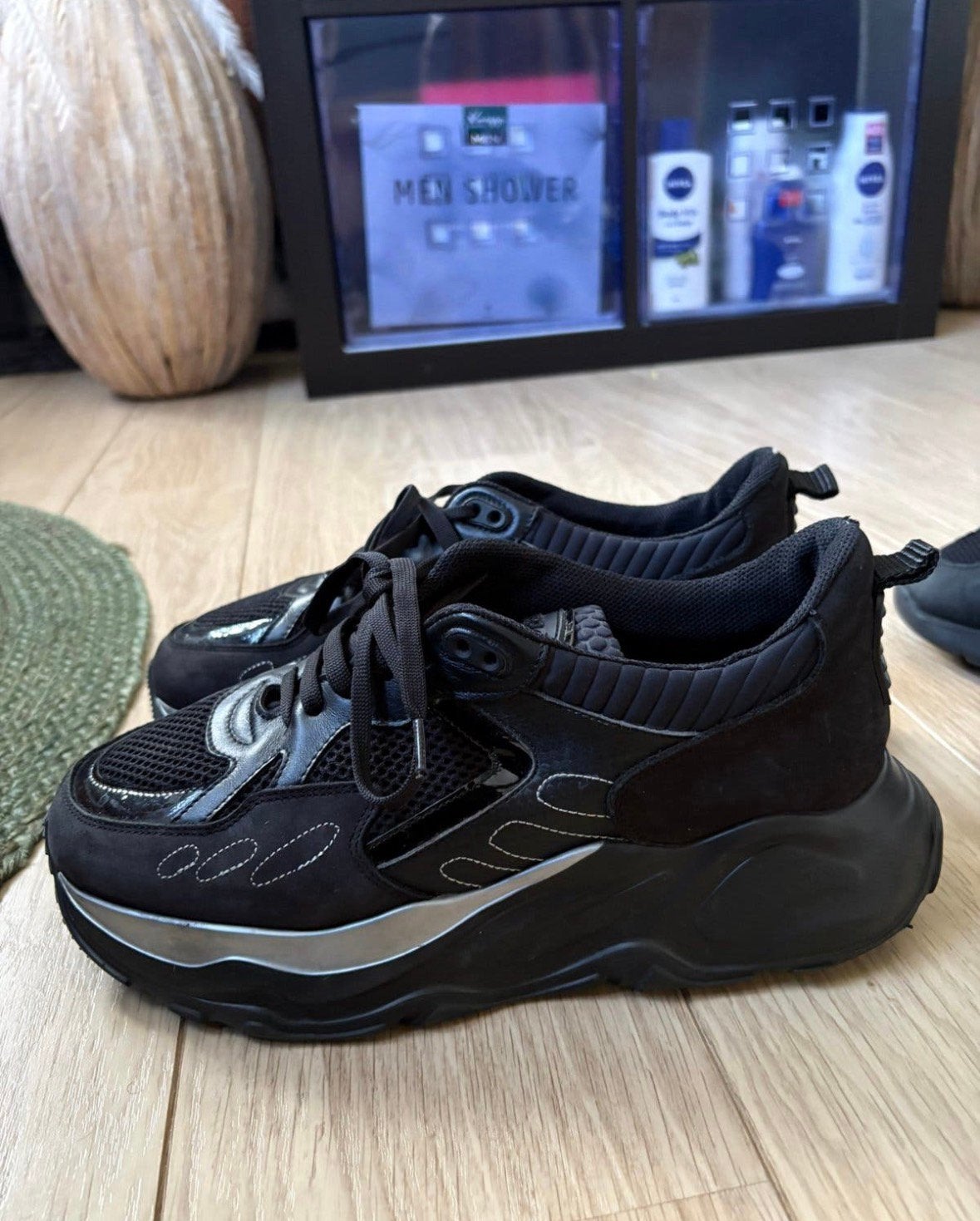 Iceberg schoenen maat 42, Ophalen of Verzenden, Zo goed als nieuw, Zwart