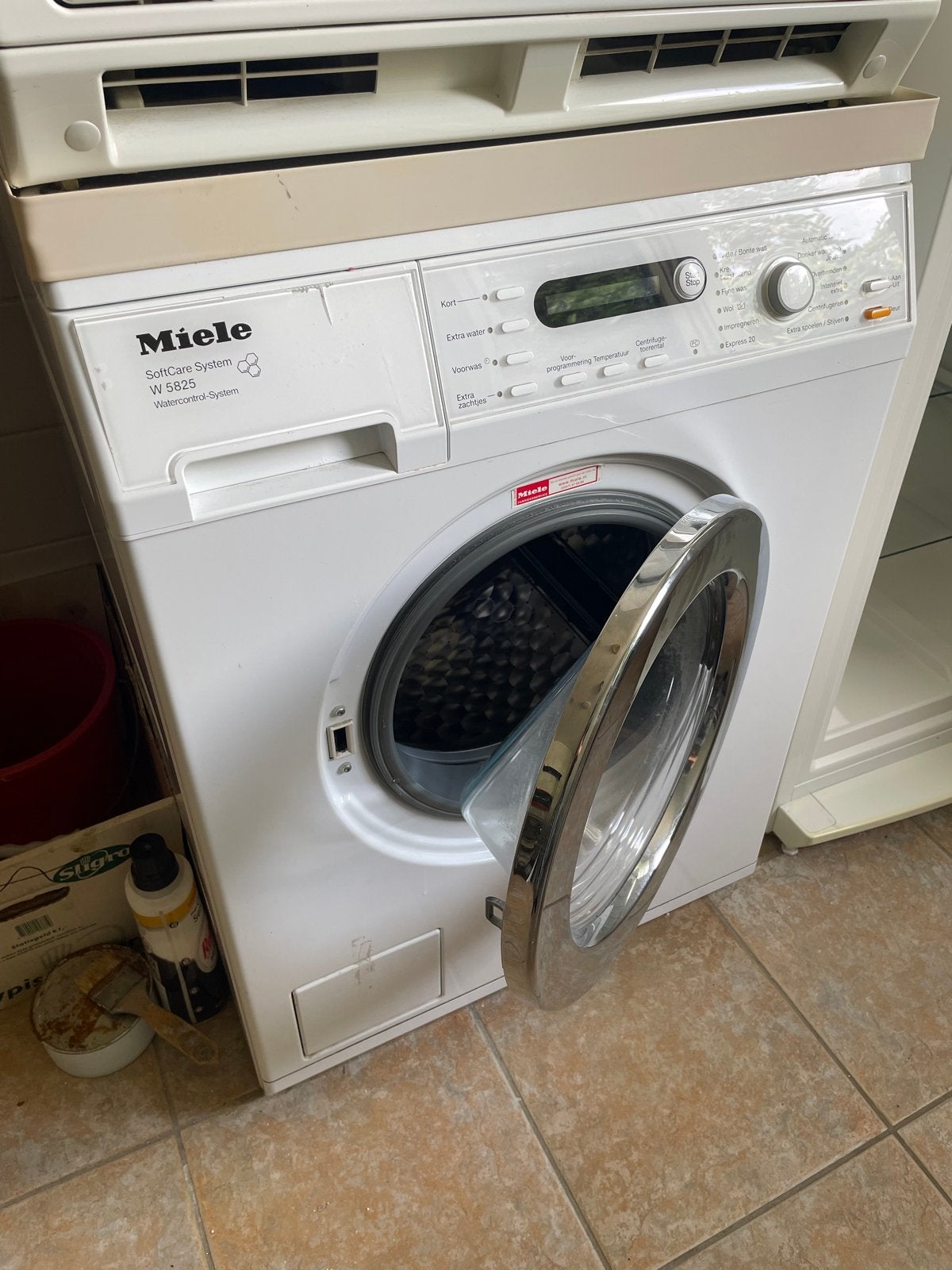 Miele W 5825 SoftCare System wasmachine, Ophalen, Gebruikt, Voorlader, 85 tot 90 cm