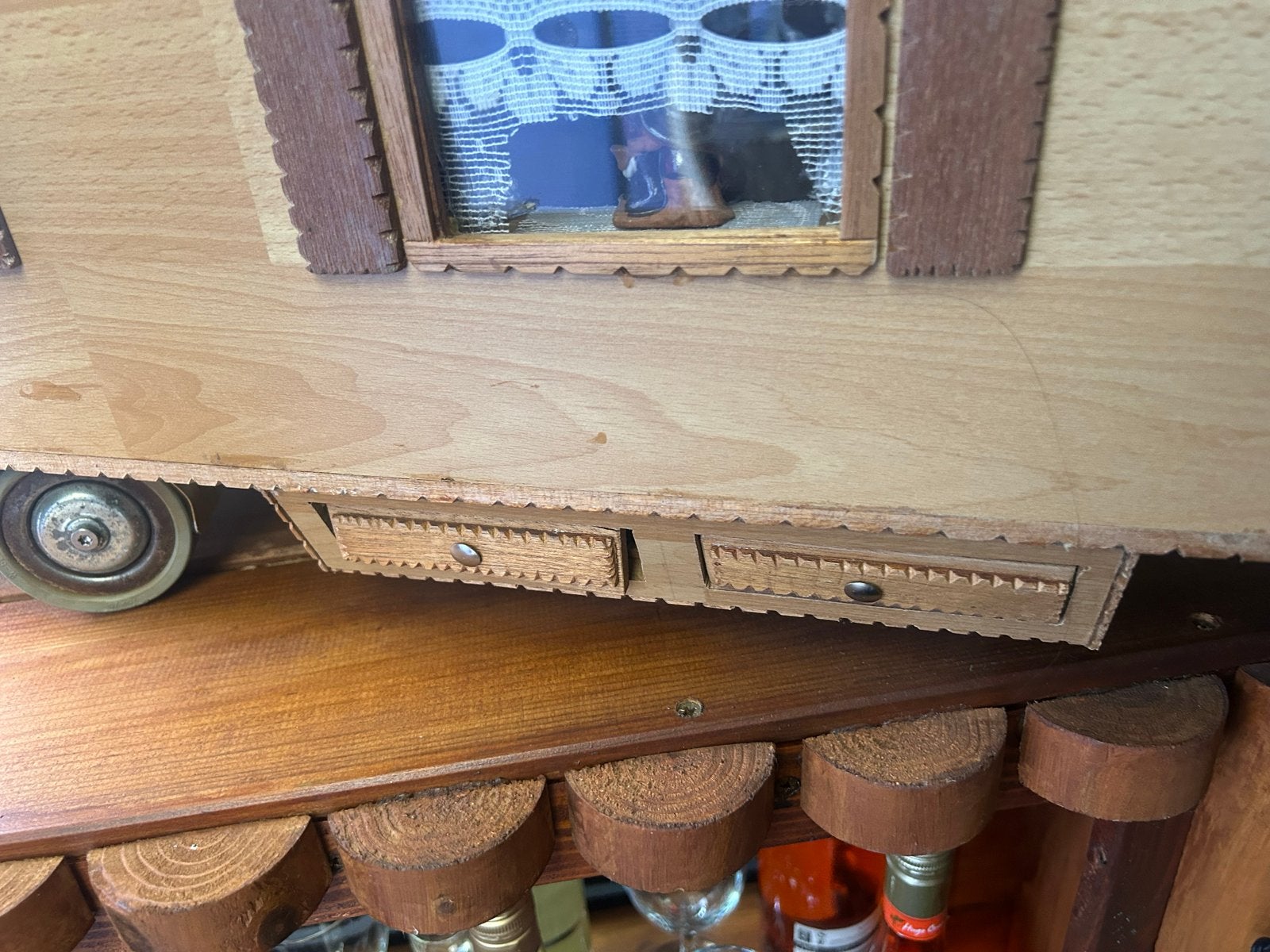 Unieke houten woonwagen, compleet ingericht, Ophalen of Verzenden, Gebruikt, Groter dan 1:32