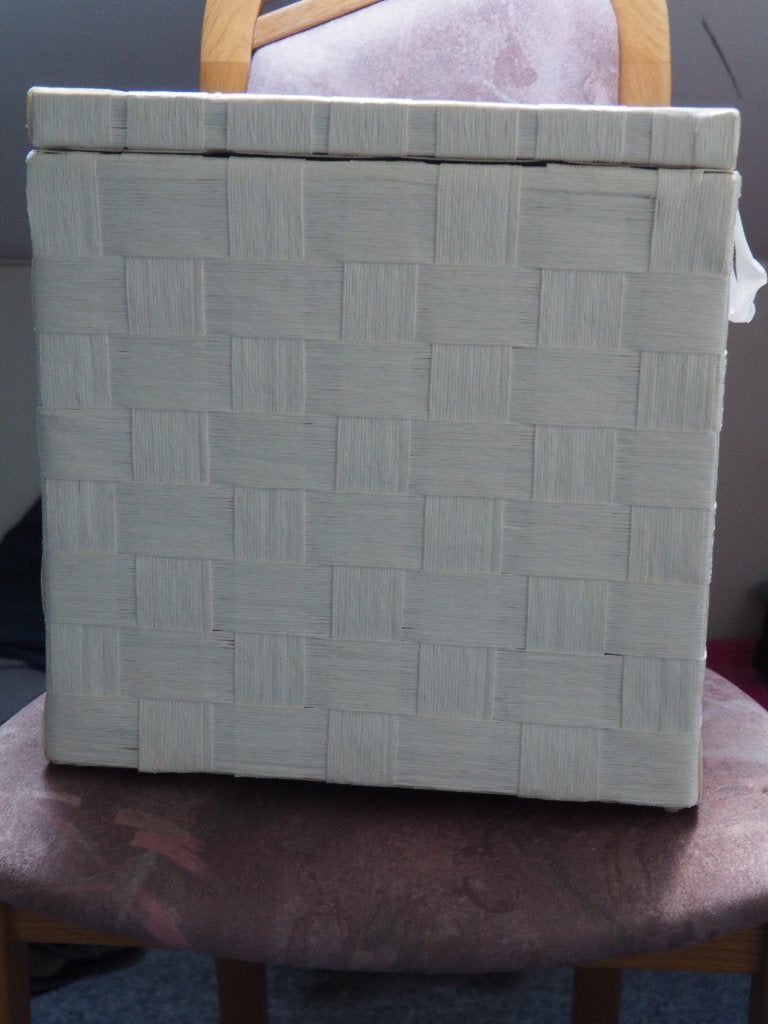 hocker / opbergkist, Huis en Inrichting, Gebruikt, Ophalen of Verzenden, 50 tot 75 cm, Vierkant