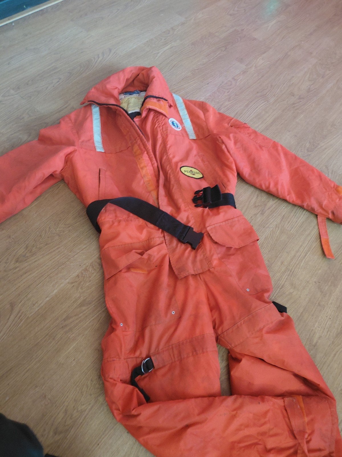 Mustang Survival Zeilpak - Oranje, Maat L, Watersport en Boten, Watersportkleding, Gebruikt, Ophalen of Verzenden, Dame of Heer