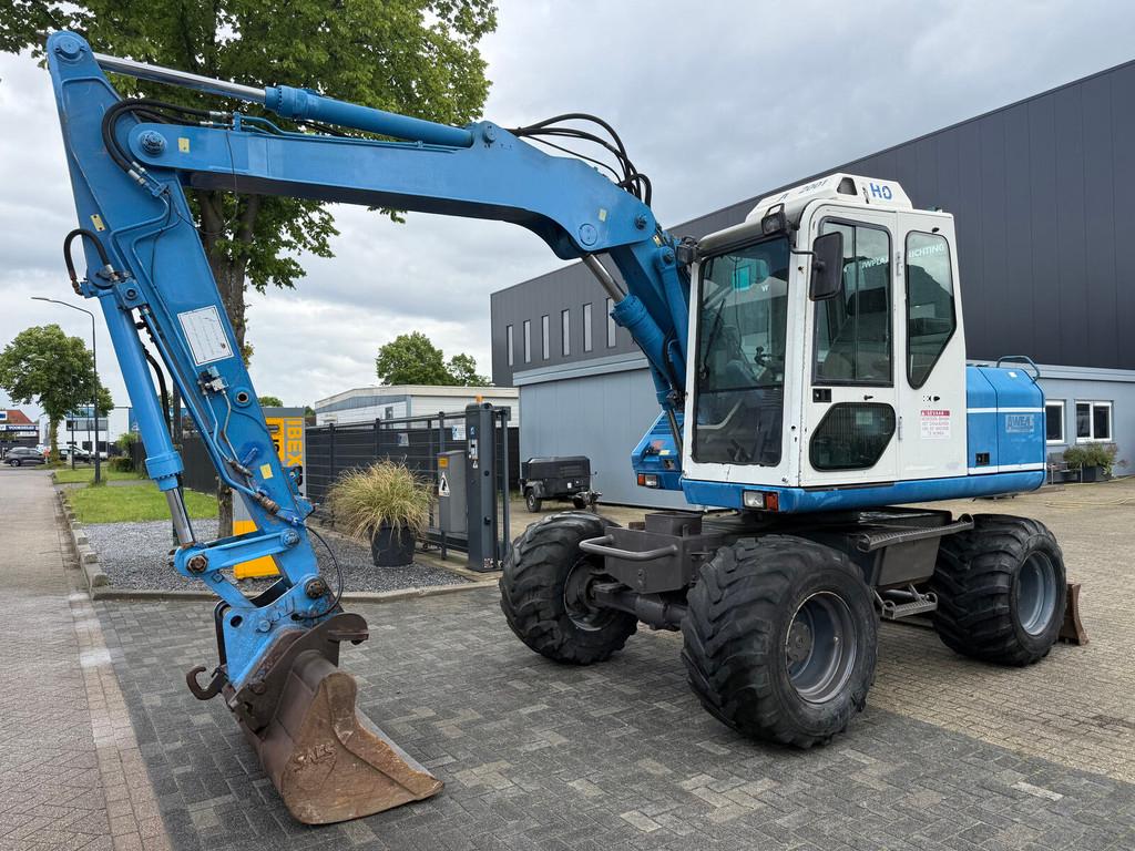 Atlas 1104 wheel excavator, Zakelijke goederen, Machines en Bouw | Kranen en Graafmachines, Graafmachine