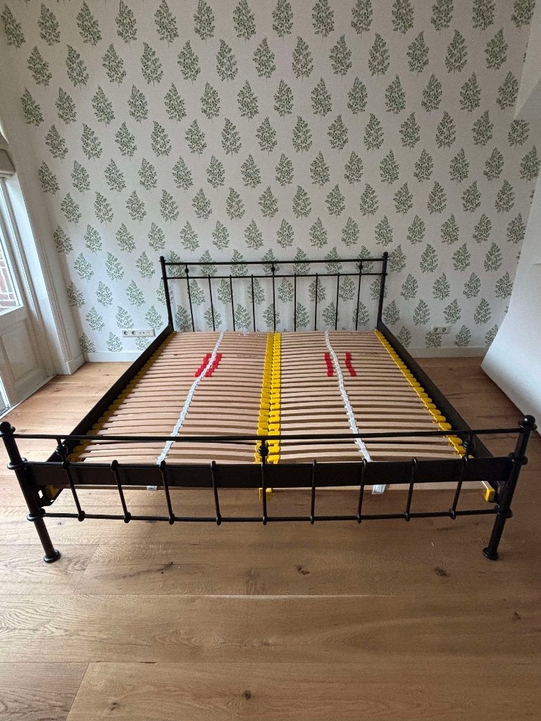 Tweepersoons bed zwart ijzer, Ophalen, Gebruikt, Zwart, Tweepersoons