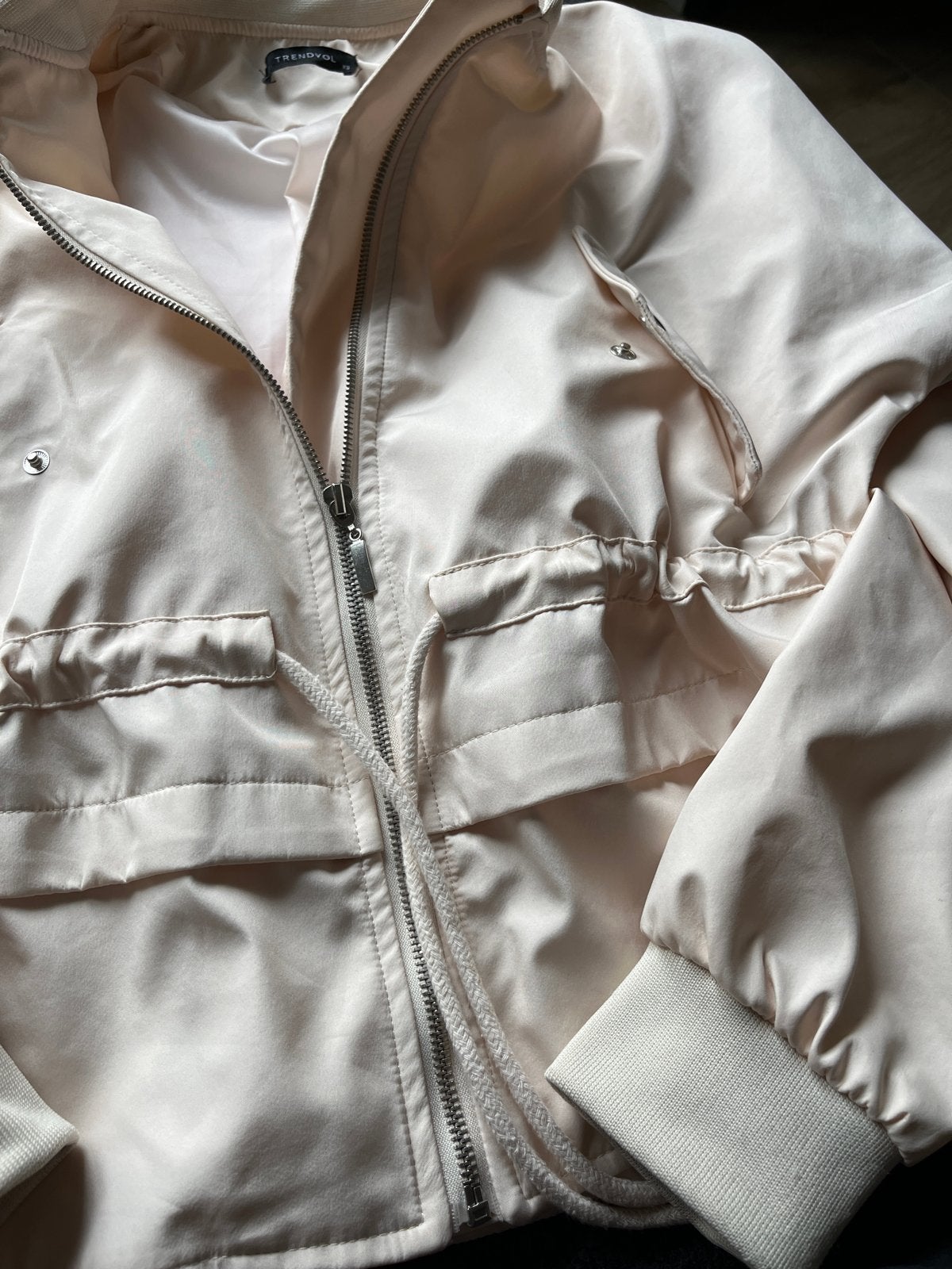Trendyol lichtroze bomberjack met rits en zakken, Kleding | Dames, Ophalen, Zo goed als nieuw, Maat 36 (S), Roze