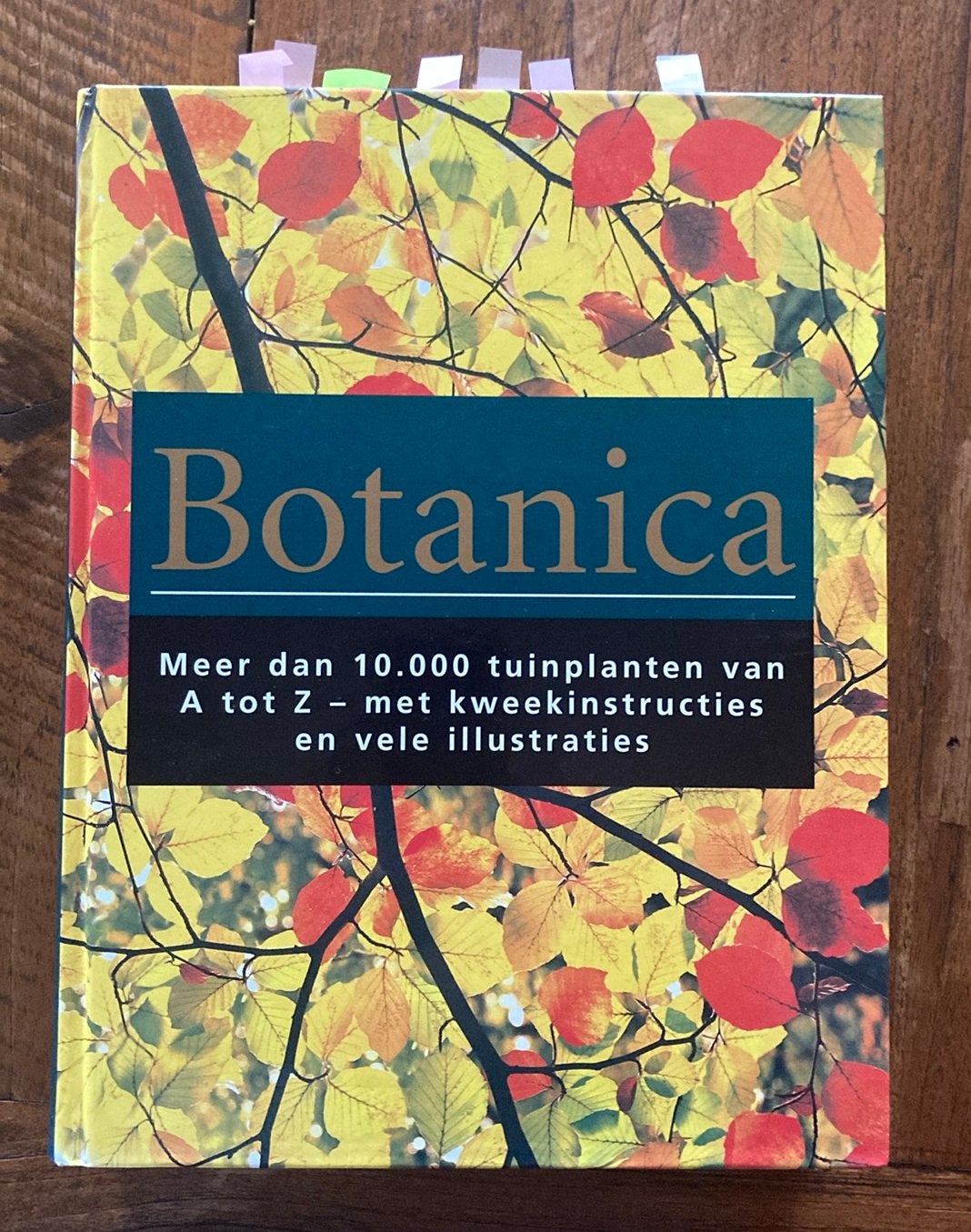 Botanica Könemann 1020blz tuinplantenboek, Ophalen of Verzenden, Zo goed als nieuw, Interieur en Design