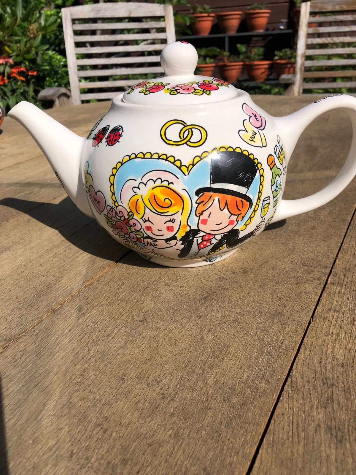 Blond Amsterdam Theepot Huwelijk Bruid Bruidegom 1.5L NIEUW, Nieuw, Ophalen of Verzenden, Steen/keramiek, Meerkleurig