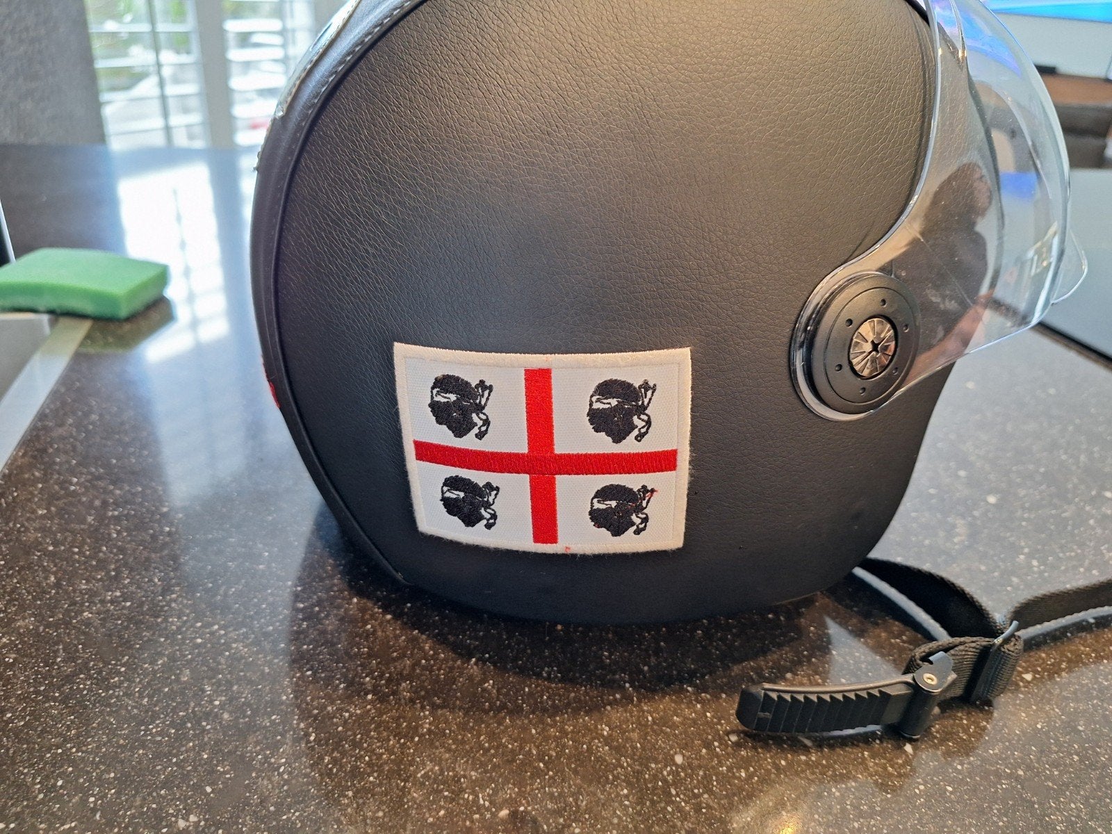 Scooterhelm met Sardinie logo., Ophalen of Verzenden, Zo goed als nieuw