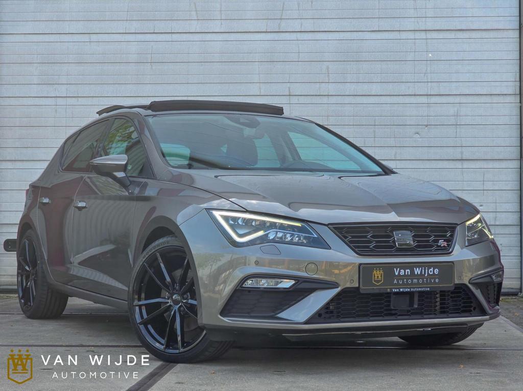 SEAT LEON 1.8 TSI FR|AUTOMAAT|PANO|CARPLAY|CRUISE, 1227 kg, Gebruikt, 4 cilinders, Leder en Stof