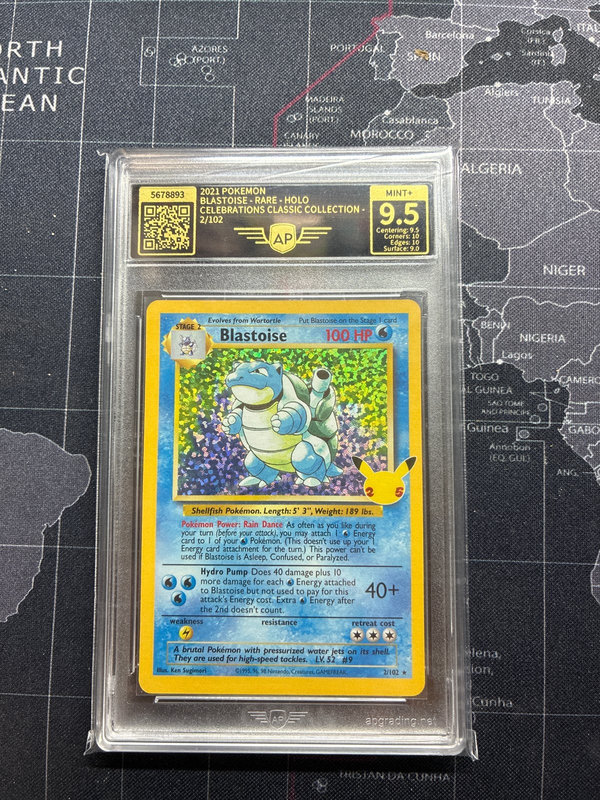 Pokémon Blastoise Celebrations Classic Collection AP 9.5, Hobby en Vrije tijd, Ophalen of Verzenden, Zo goed als nieuw, Losse kaart