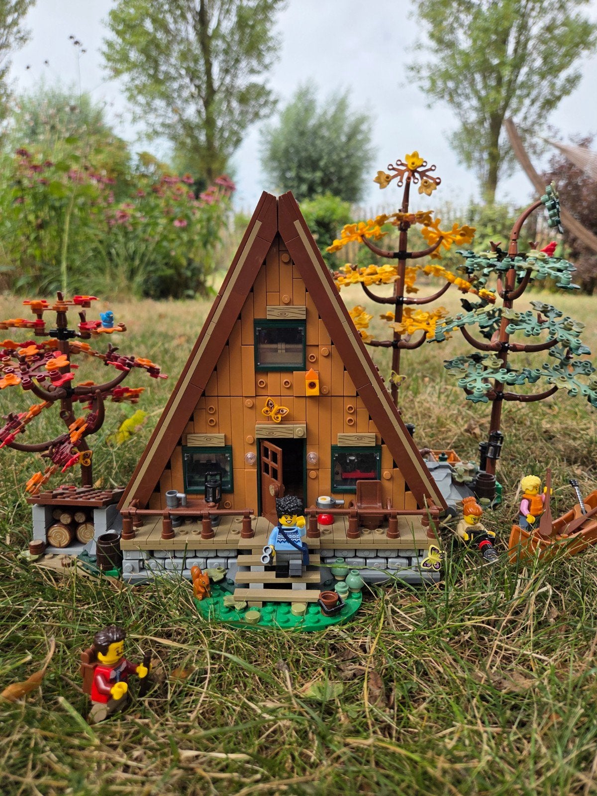 LEGO Ideas A-Frame boshut (21338), Ophalen of Verzenden, Zo goed als nieuw