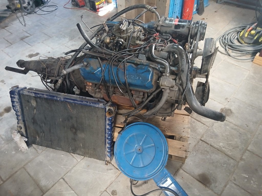 2x Ford V8. 5.0 / 400, Ophalen of Verzenden, Gebruikt, Amerikaanse onderdelen