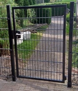 Dubbele poort B-keus Formaat: 3000x1800 (BxH), Ophalen, Nieuw, IJzer, Dubbelstaafmat hekwerk