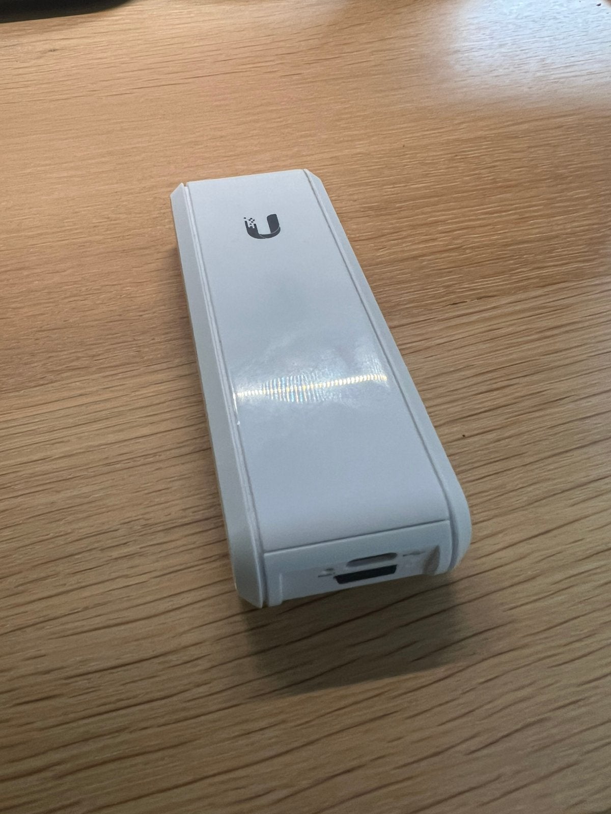UniFi Cloud Key, Ophalen of Verzenden, Gebruikt
