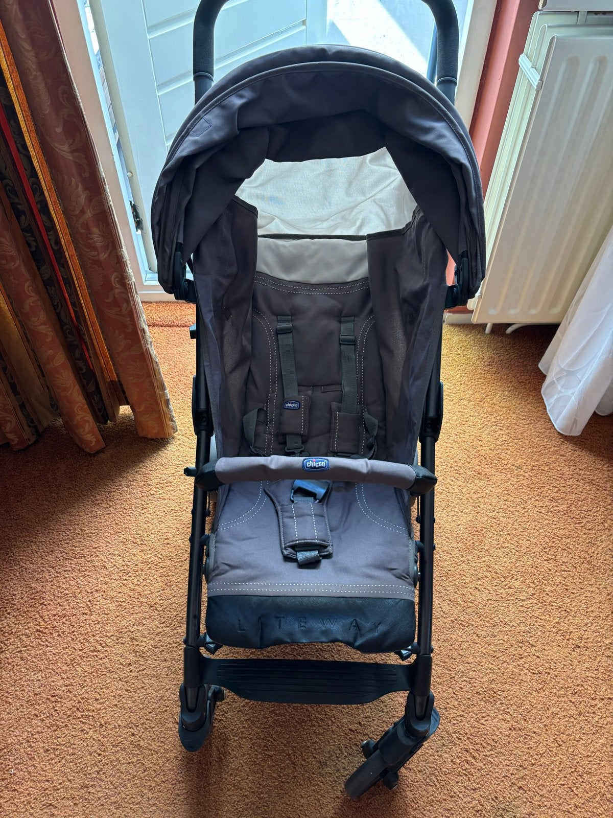 Chicco Lite Way buggy met regenhoes en voetenzak, Ophalen of Verzenden, Gebruikt, Kinderwagen, Overige merken