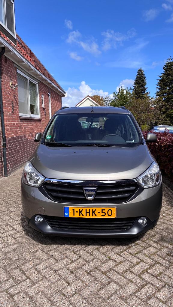 Dacia Lodgy 1.2 TCE 85KW Stepway 2013 Bruin, Auto's, Dacia, Voorwielaandrijving, Stof, Trekhaak, 4 cilinders