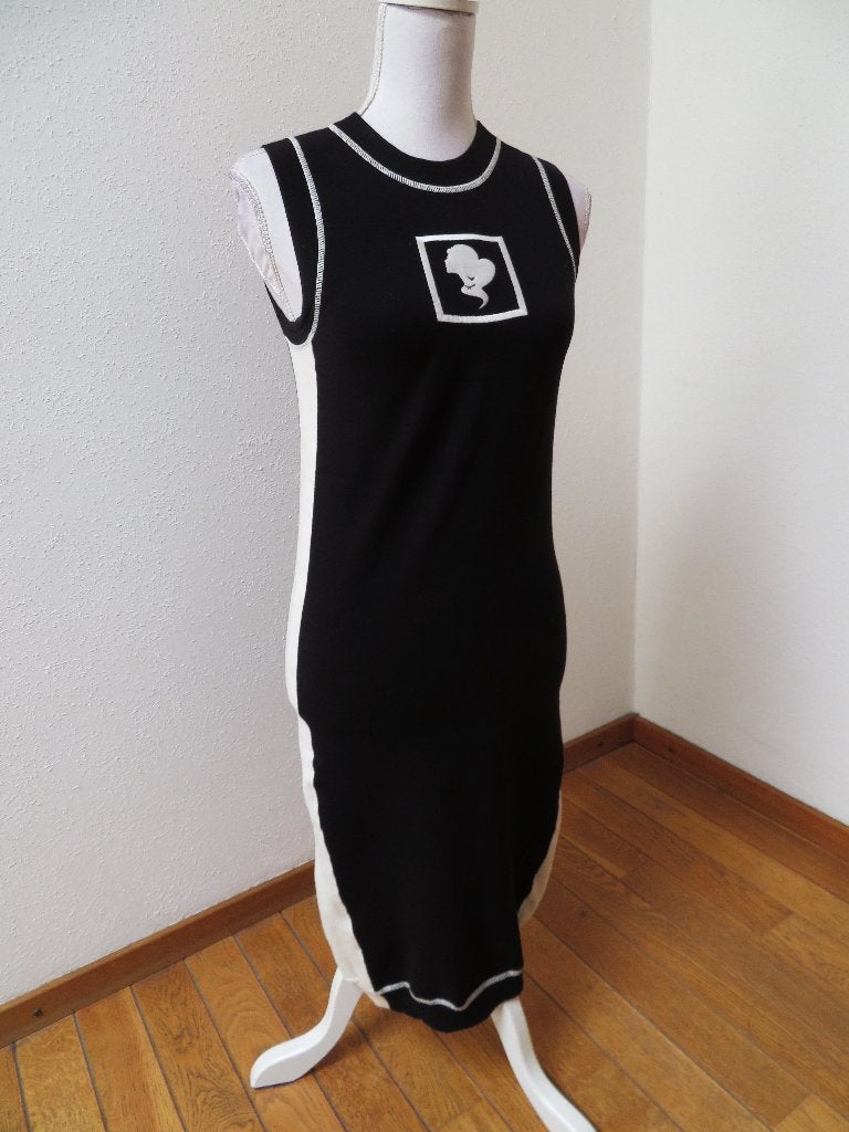 V56 REINDERS skinny jurk zwart maat M = 36, Reinders, Zwart, Ophalen of Verzenden, Zo goed als nieuw