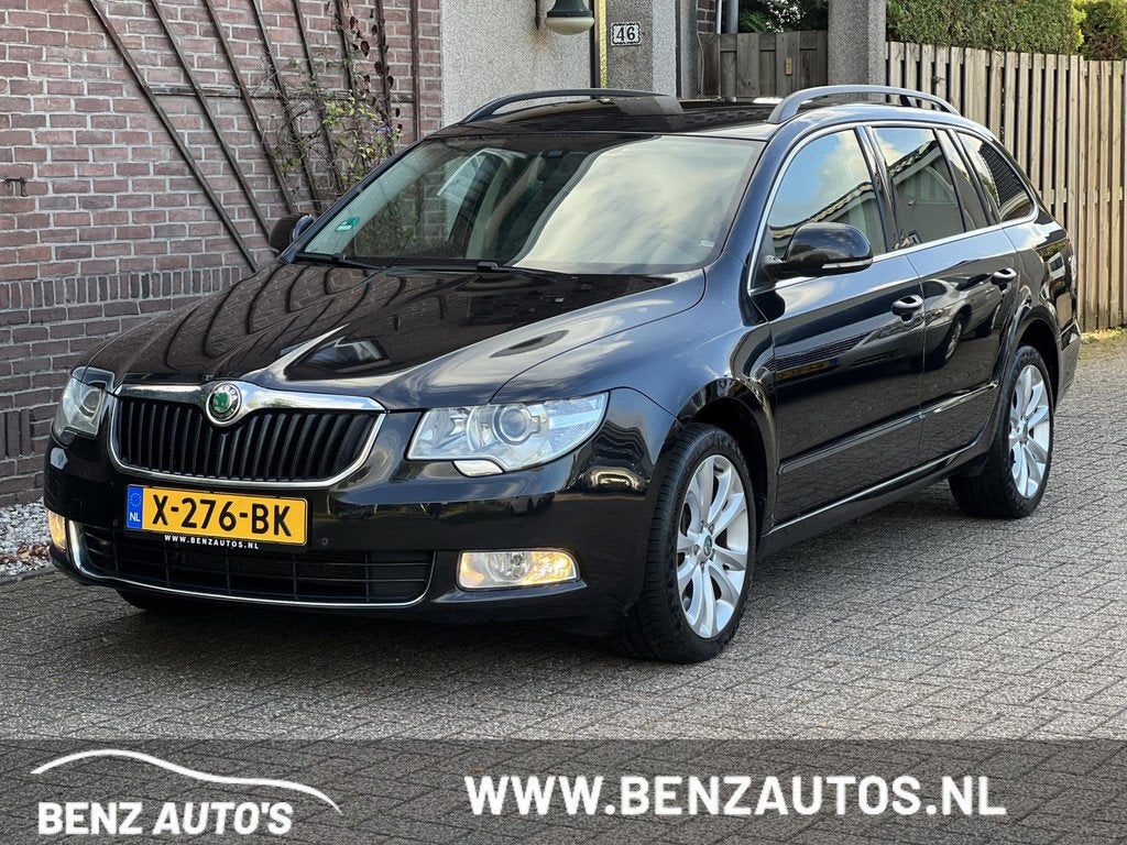 Skoda Superb Combi 3.6 FSI Elegance 4x4 Business Line Automa, Euro 5, Gebruikt, 2000 kg, Zwart