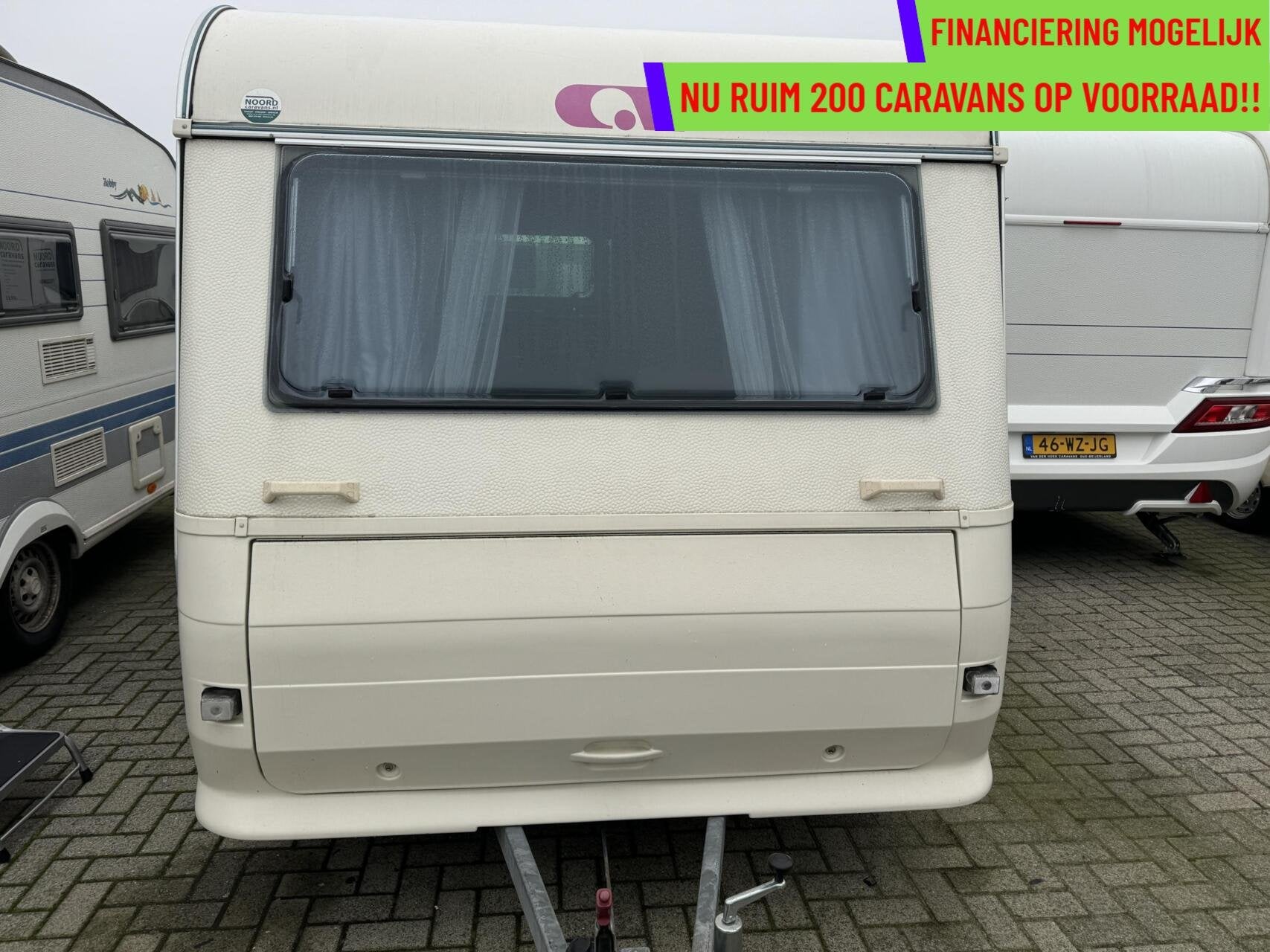 Adria UNICA 430 PH DWARSBED + TREINZIT + VOORTENT + BOILER, Caravans en Kamperen, Caravans, Bedrijf, 750 - 1000 kg, Adria, 5 tot 6 meter