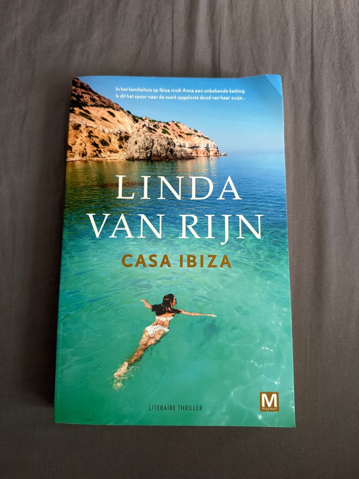Casa Ibiza - Linda van Rijn (Literaire thriller), Ophalen of Verzenden, Gelezen