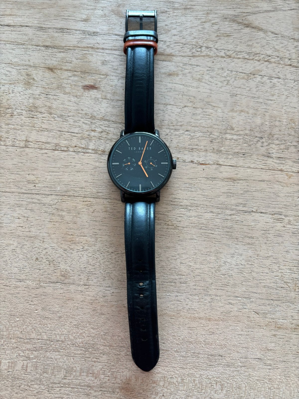 Ted Baker London Herenhorloge - Zwart met Oranje Details, Ophalen of Verzenden, Gebruikt
