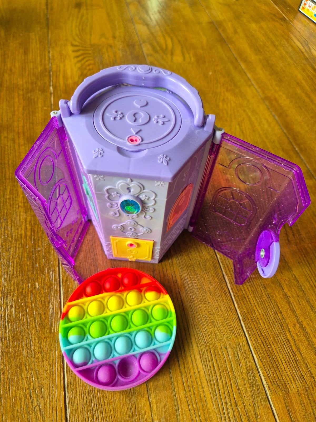 Paars speelhuisje met Pop It fidget toy, Ophalen of Verzenden, Gebruikt, Meisje