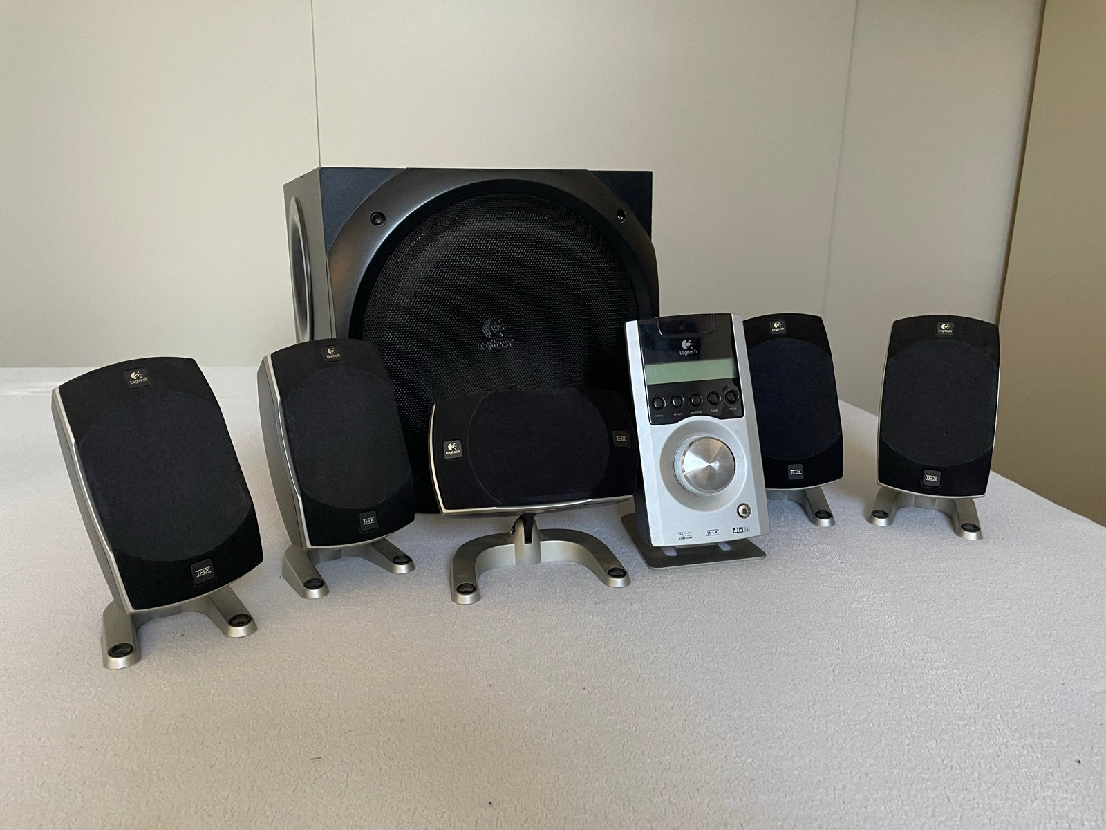 Logitech Z-5500 Digital 5.1 Surround Sound Systeem, Gebruikt, Losse componenten, Speakers, Ophalen
