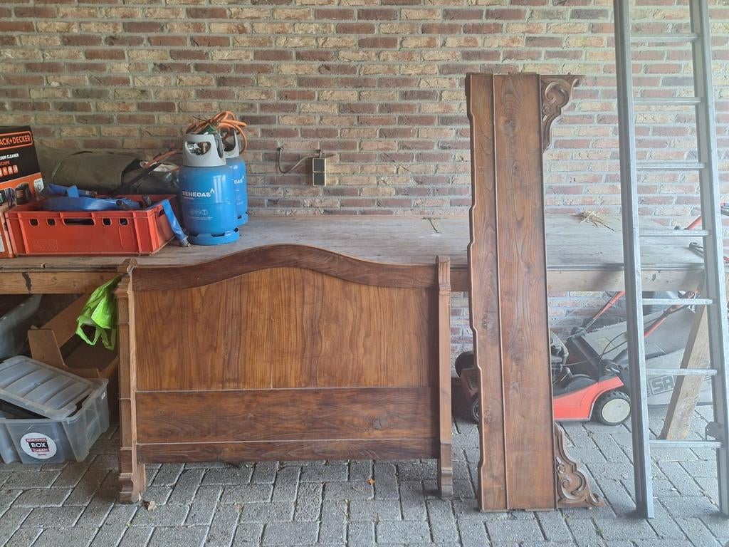 Antiek Frans bed, Ophalen