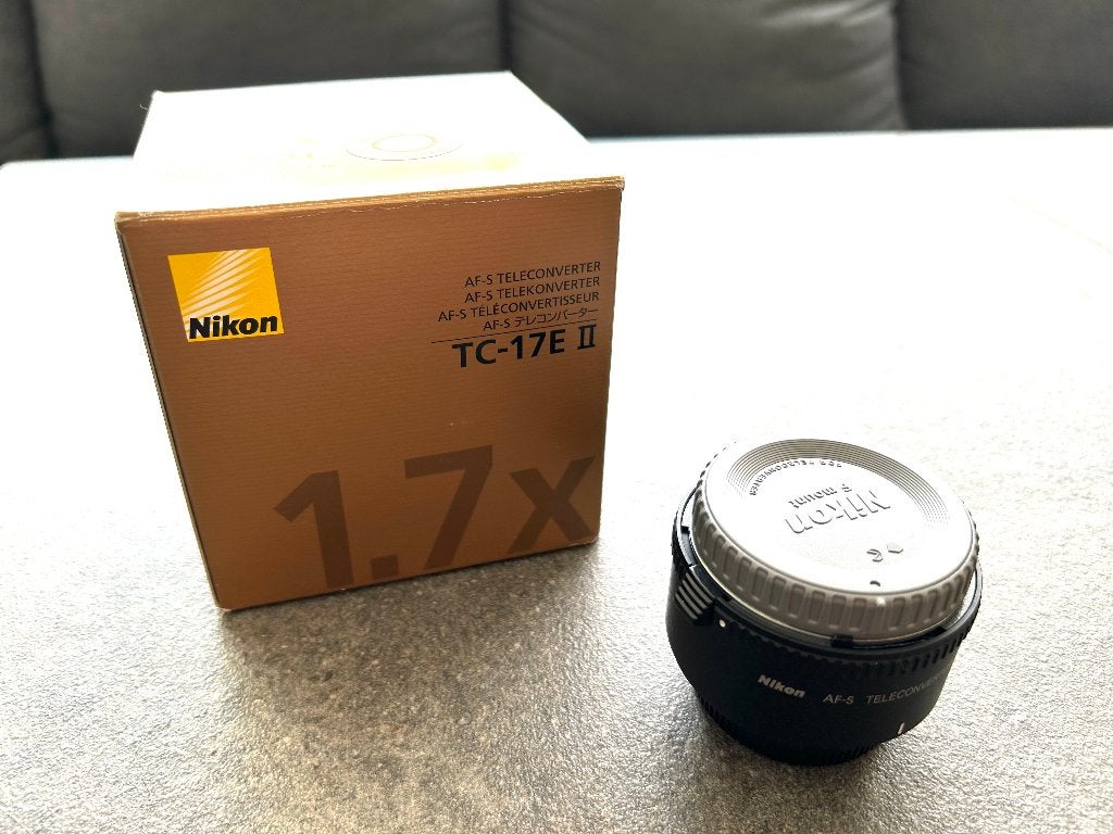 Nikon TC-17E 2 AF-S teleconverter, Audio, Tv en Foto, Fotografie | Lenzen en Objectieven, Nikon, Ophalen of Verzenden, Zo goed als nieuw
