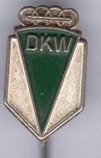 DKW groen/wit op zilverkleurig auto speldje ( A_232 ), Verzenden, Zo goed als nieuw, Transport, Speldje of Pin