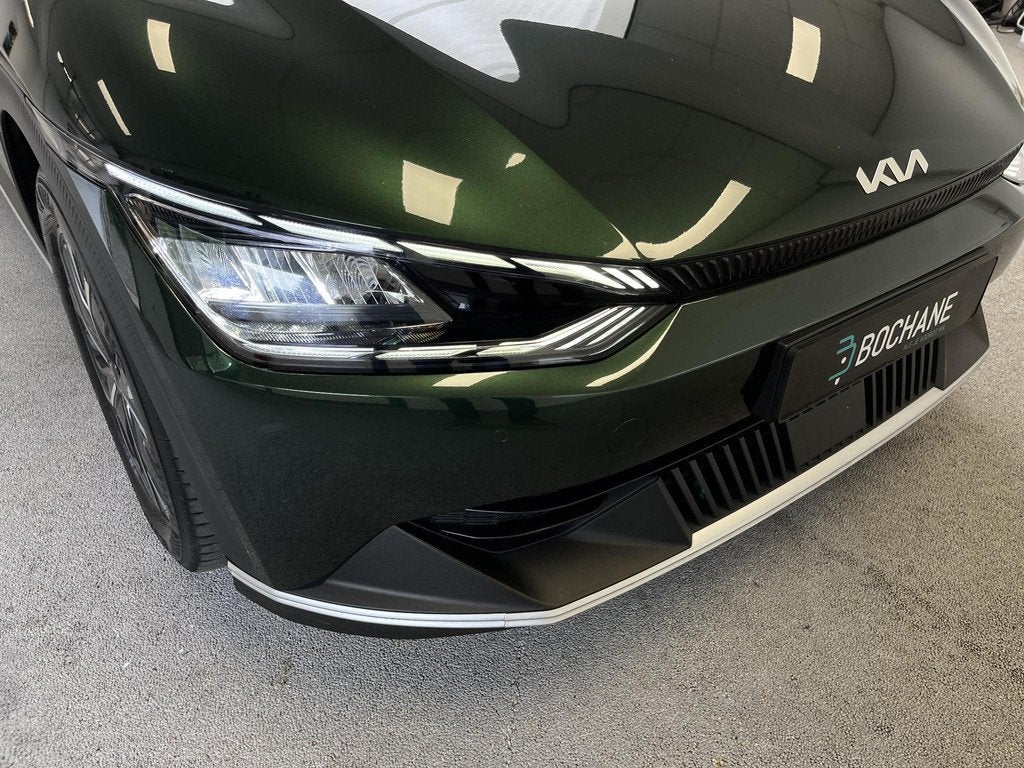 Kia EV6 Air 58 kWh | FOREST GREEN | CAMERA | SOH 100% |, Auto's, Kia, Gebruikt, Met garantie (alle), Leder en Stof, Automatische klimaatregeling