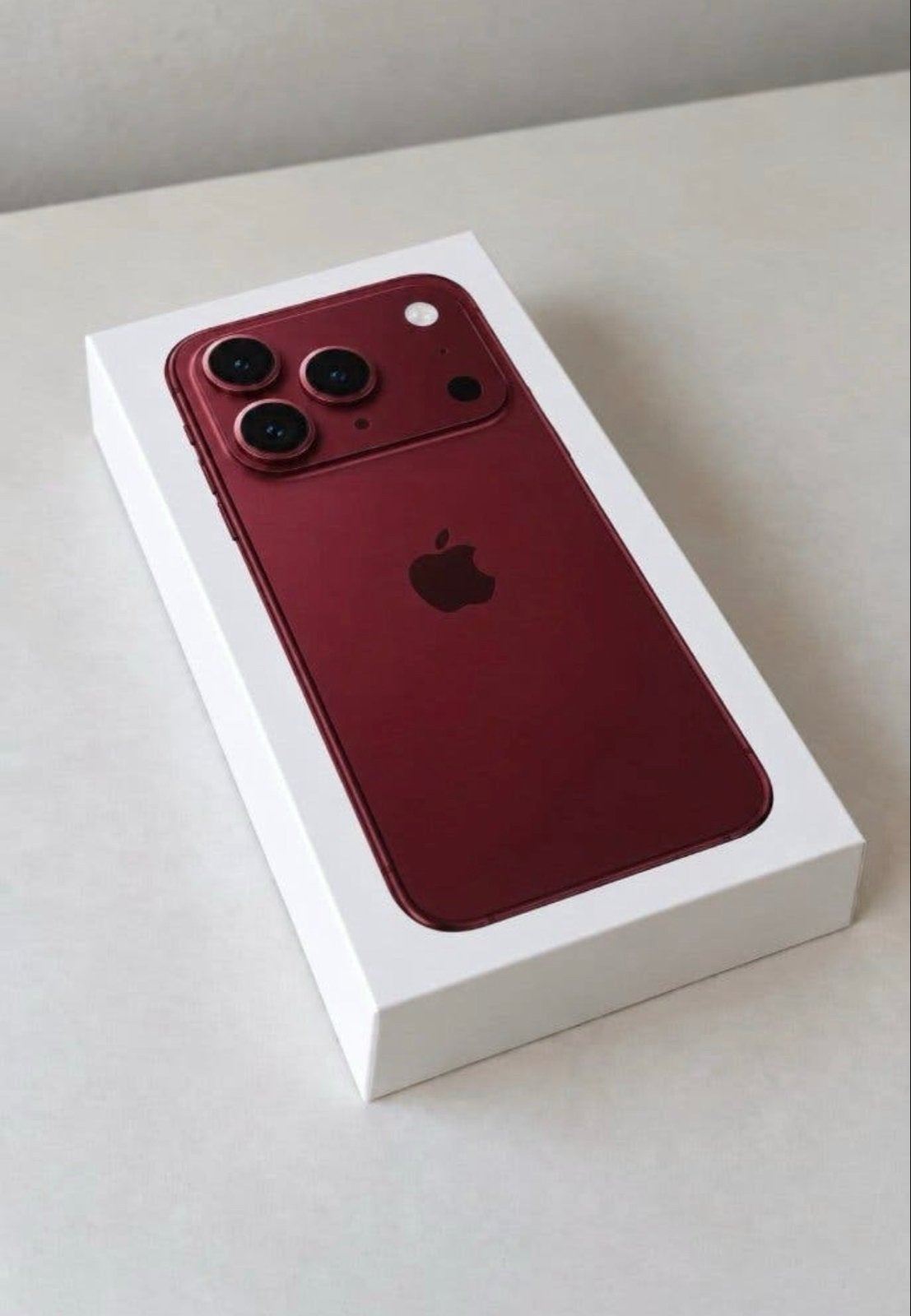 Nieuwe iPhone 18 Pro Max burgundy, Telecommunicatie, 256 GB, Nieuw, Ophalen of Verzenden, IPhone 18 Pro Max