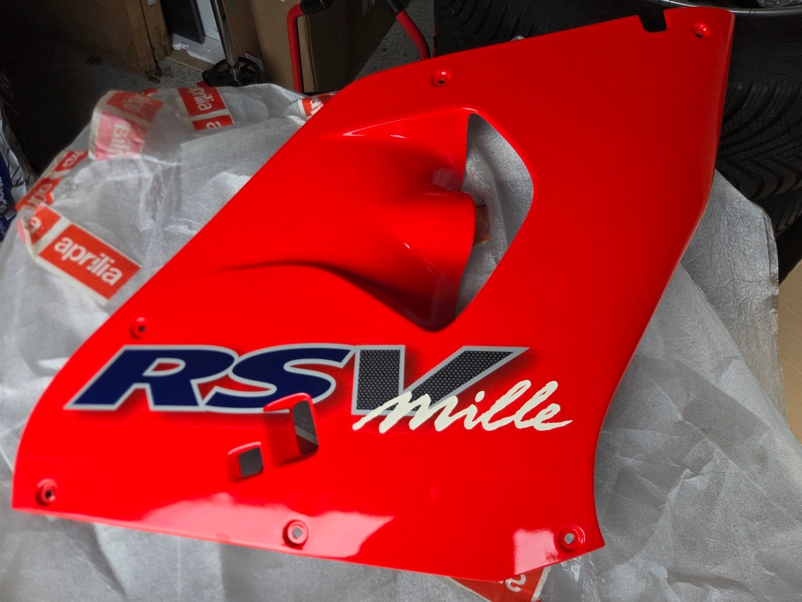 Kuipdeel / paneel rechts Aprilia RSV 1000 Mille bj.1998-1999, Ophalen of Verzenden, Gebruikt
