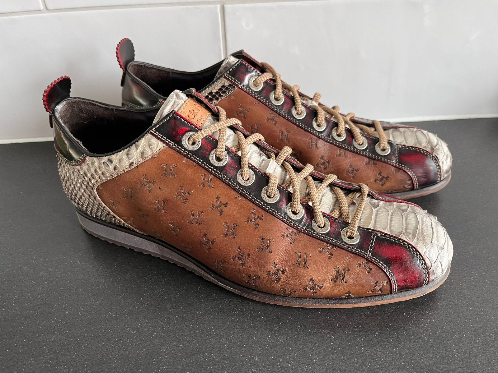 Harris sneakers maat 8 / 42 amper gedragen, Kleding | Heren, Overige kleuren, Ophalen of Verzenden, Harris, Harris