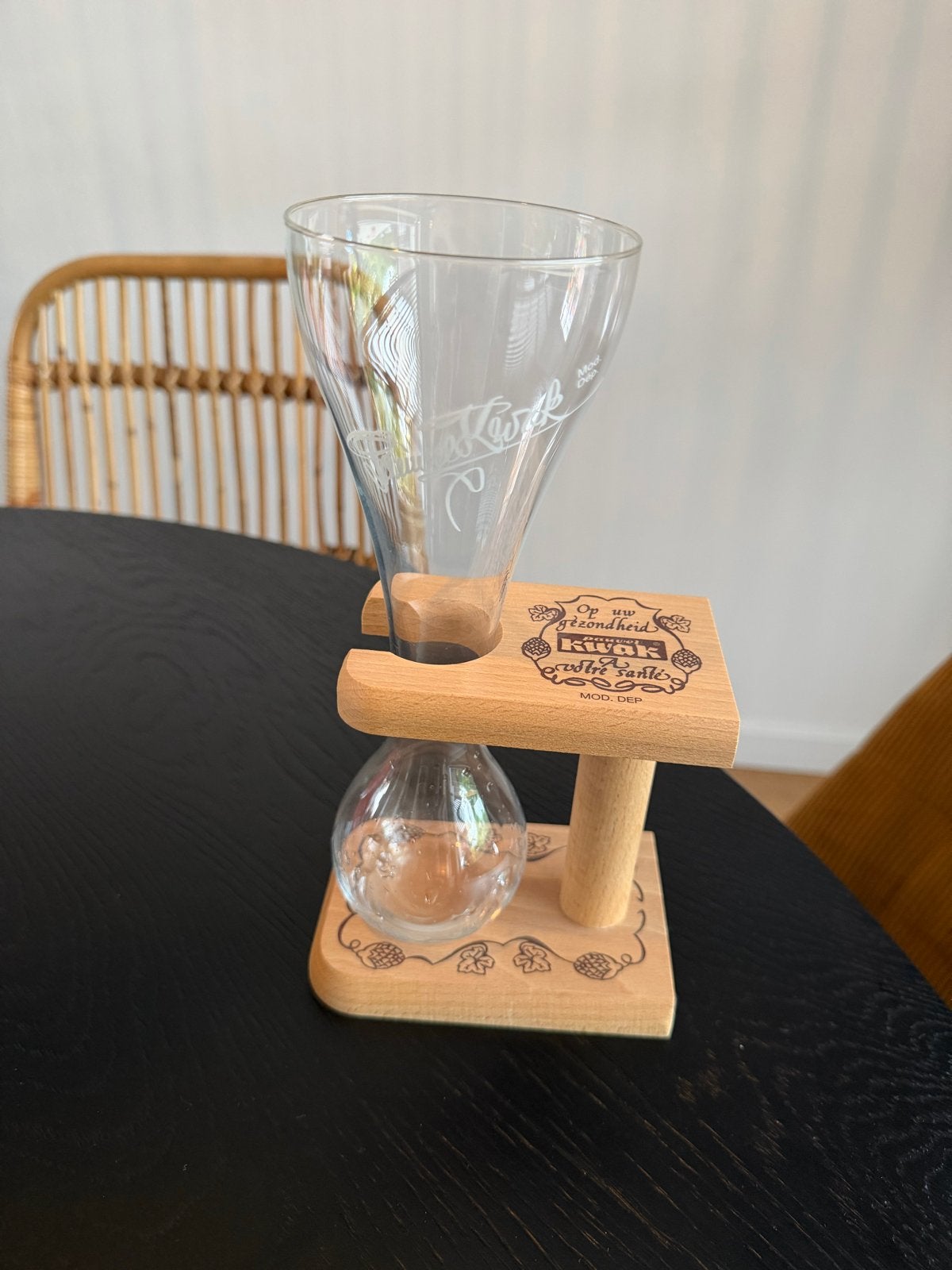 GRATIS Pauwel Kwak bierglas met houten houder, Ophalen, Zo goed als nieuw, Bierglas