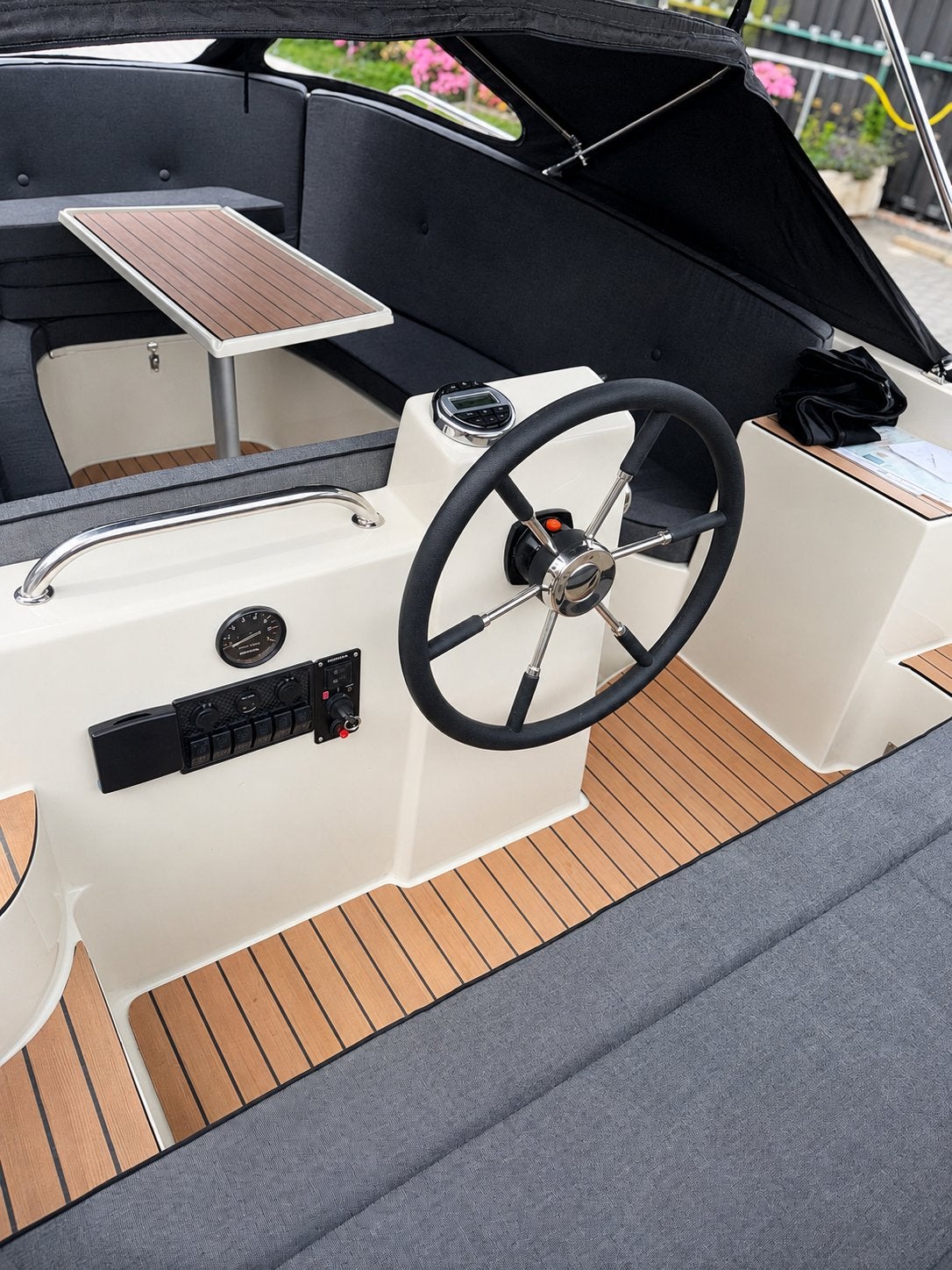 Primeur 610 Honda 50pk 4takt luxe opties! Bwj 017 audio, Watersport en Boten, Ophalen, Zo goed als nieuw, Primeur, Elektrische start