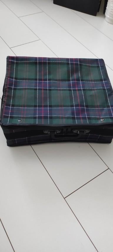 Vintage opvouwbare koffer geruit groen blauw, Minder dan 50 cm, Ophalen of Verzenden, Zo goed als nieuw, Minder dan 35 cm