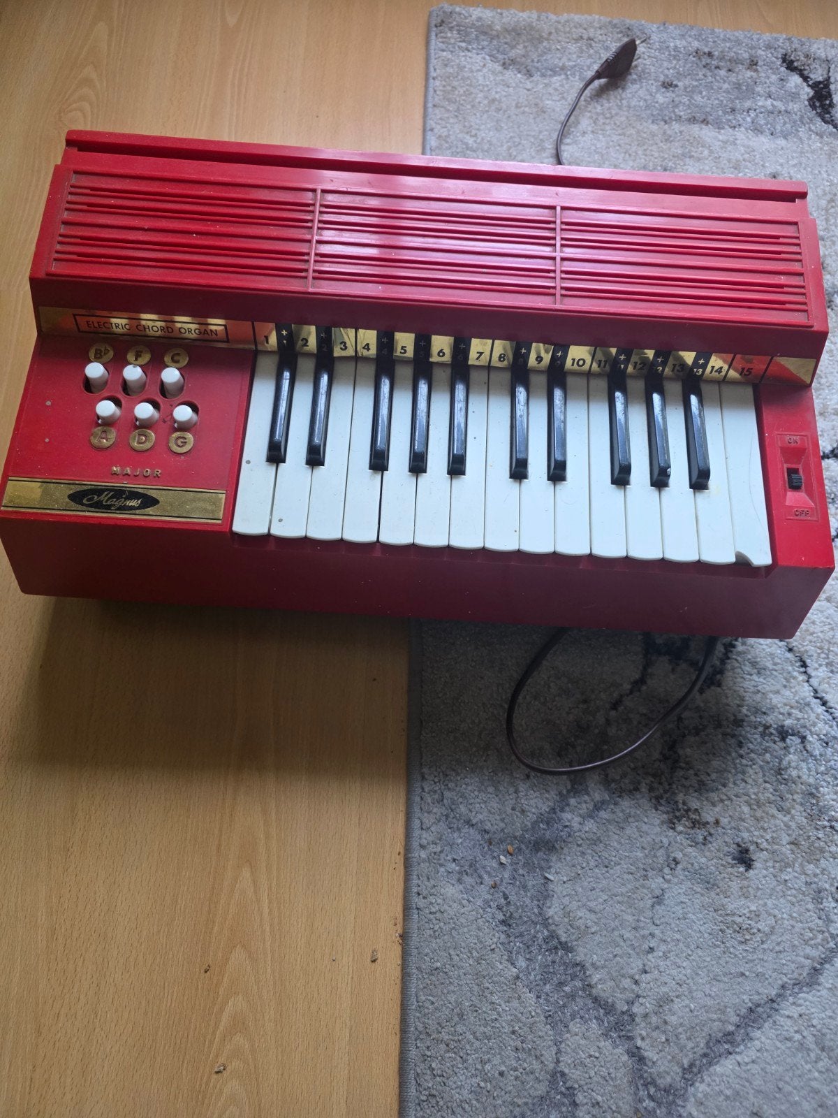 Vintage Magnus Electric Chord Organ - Rood, Ophalen, Gebruikt, 1 klavier, Orgel