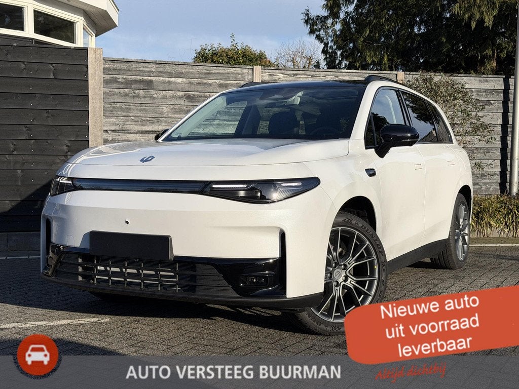 Leapmotor C10 Design REEV 28.4 kWh 215PK Automaat Navigatie,, Automaat, 12 maanden, 4 cilinders, 974 km