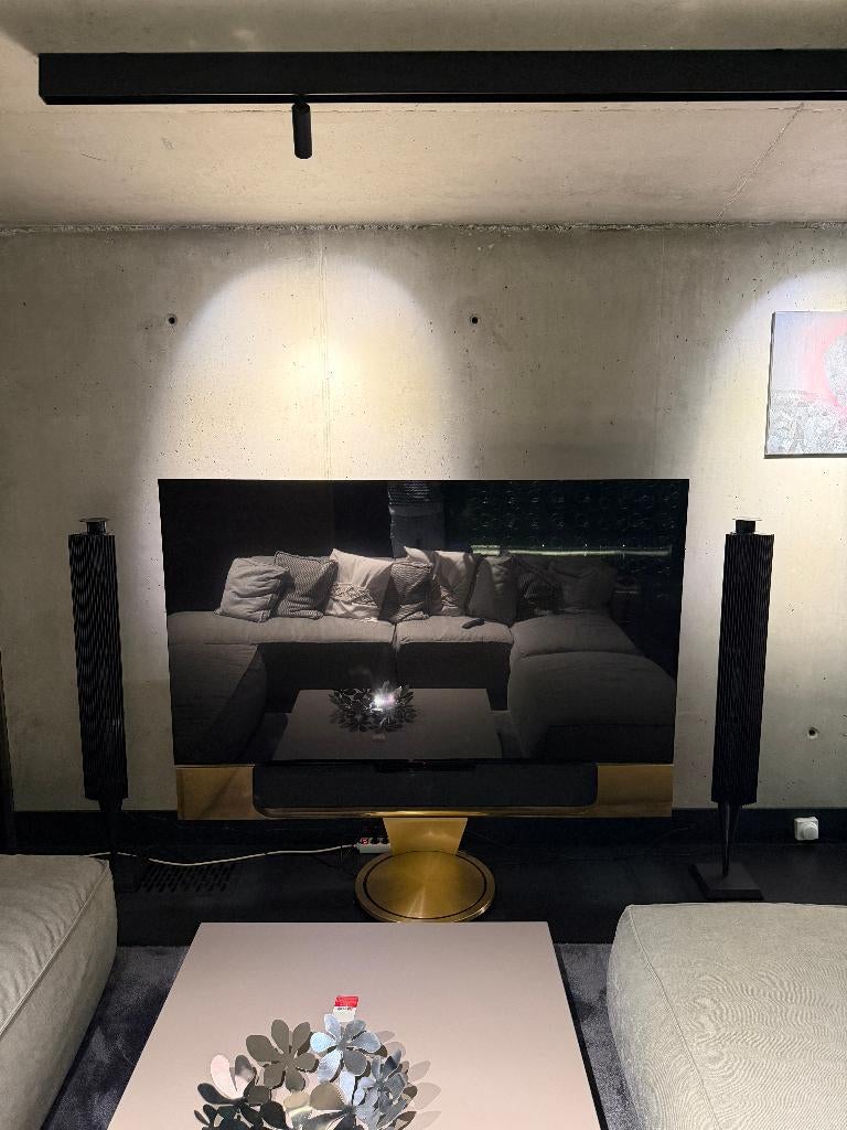 Bang & Olufsen BeoLab 18 – Zwart hoogglans, Overige merken, Ophalen of Verzenden, Zo goed als nieuw, 120 watt of meer