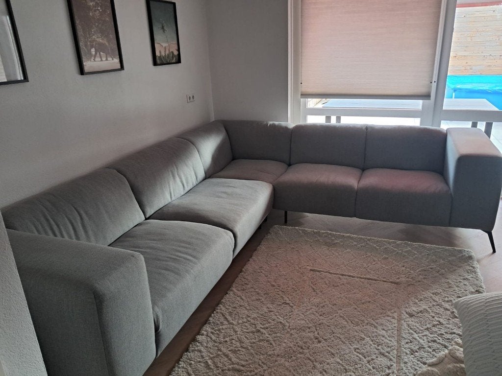 Grijze hoekbank, Ophalen, Overige materialen, 250 tot 300 cm, Gebruikt