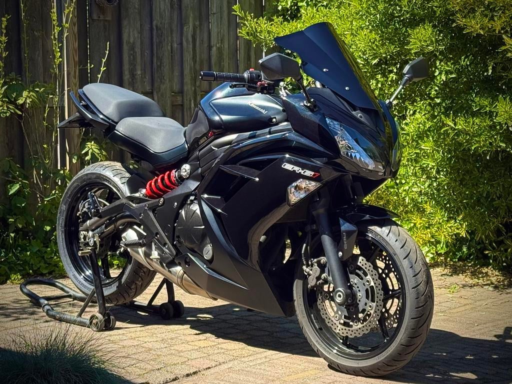 Kawasaki ER6F 650cc / 2012 / nieuwe type / goed onderhouden, Motoren, 2 cilinders, Occasion, Meer dan 35 kW, Traction Control