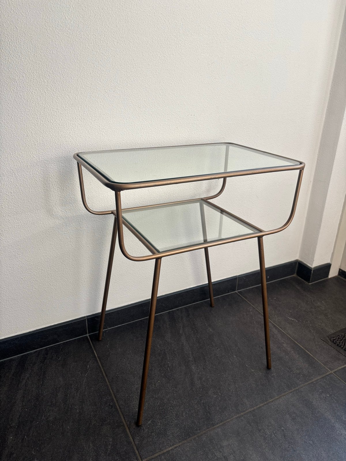 2x Bijzettafel glazen bladen en mat goud metalen frame, Ophalen, Minder dan 55 cm, Gebruikt, Glas