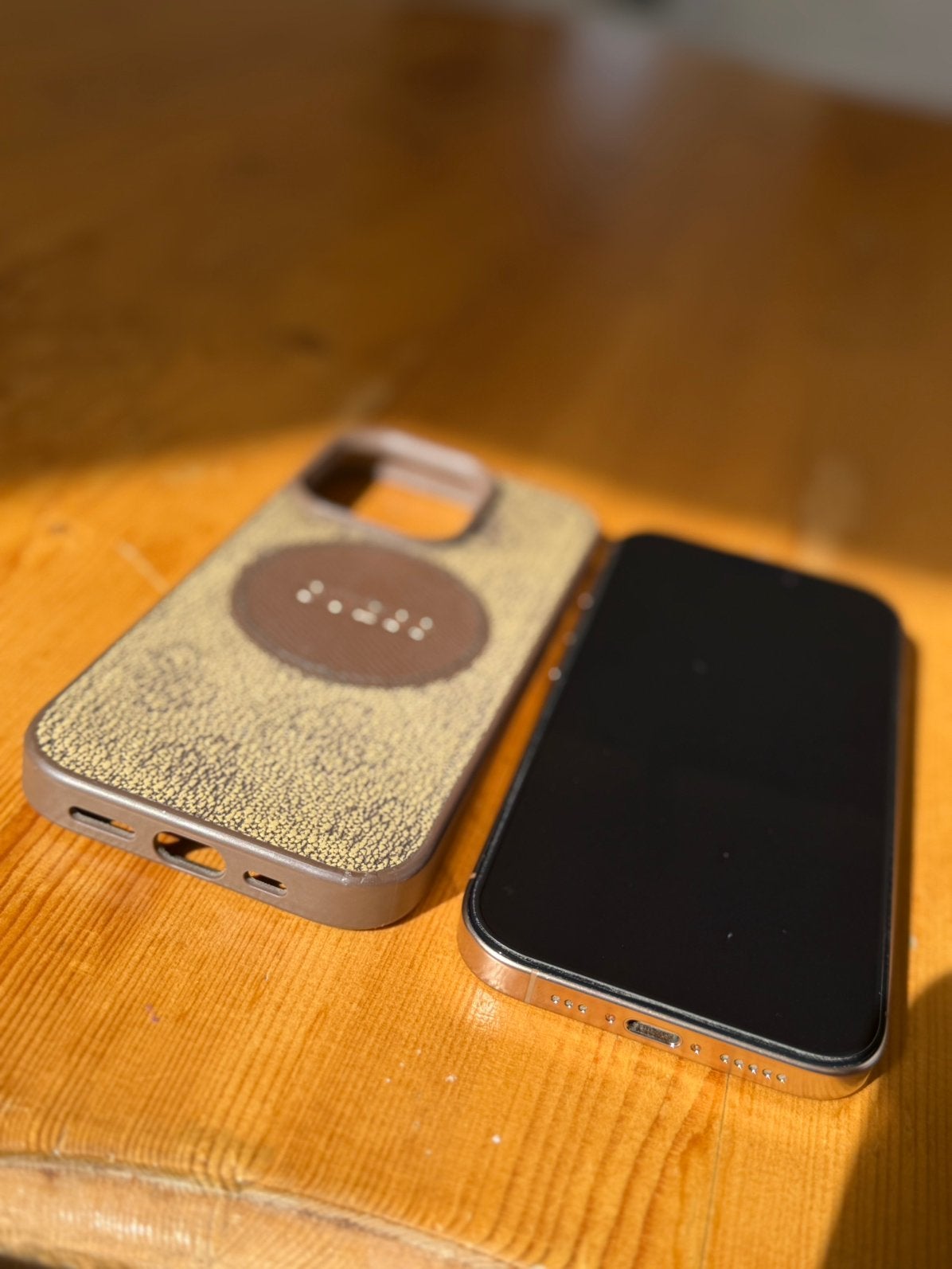 Iphone 16 pro gold 128