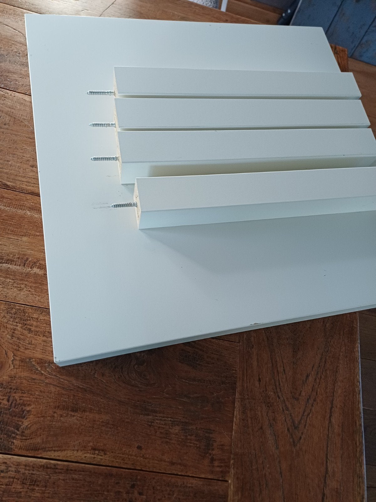 IKEA bijzettafel 55x55 cm, 45 cm hoog, wit, Gebruikt, Vierkant, 55 tot 75 cm, Hout